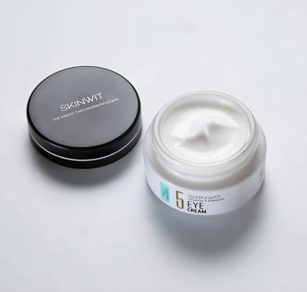 THE EYE CREAM